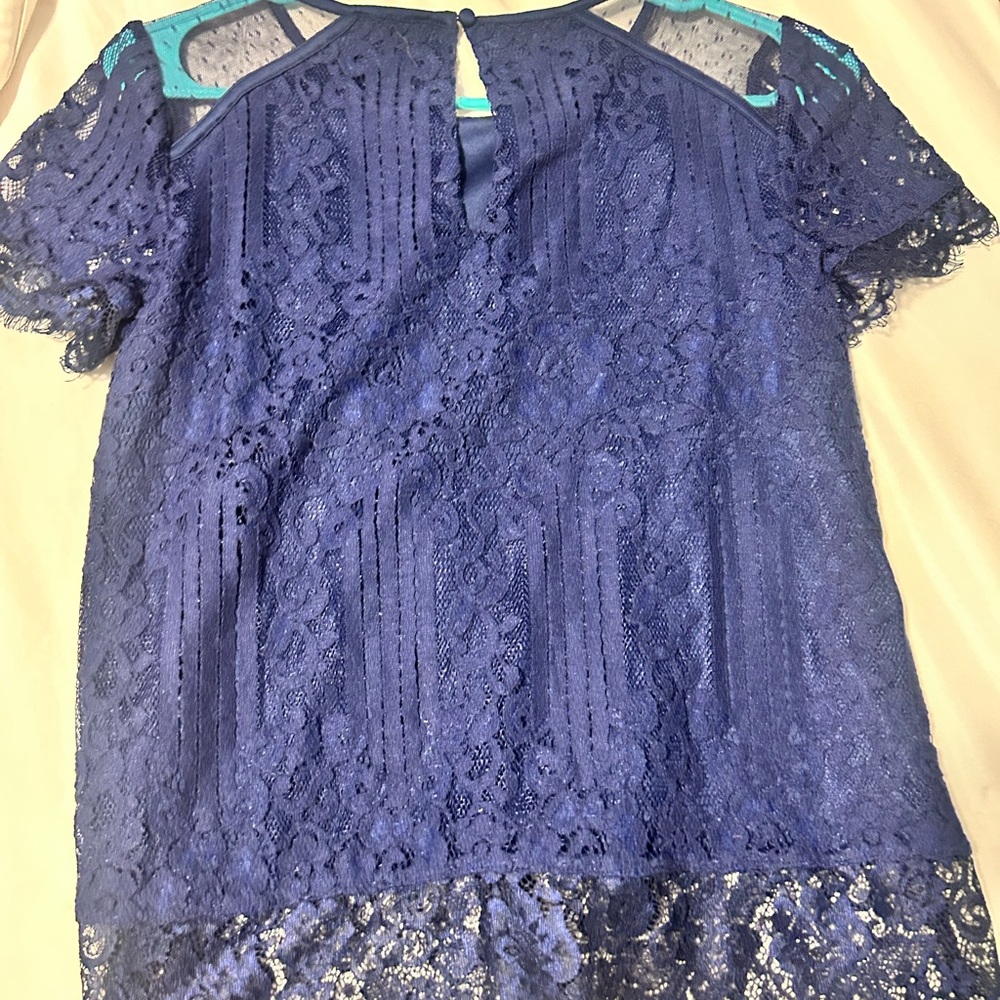 Express Navy Blouse - Picture 2 of 3